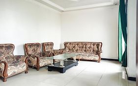 Oyo 91936 Hotel Lima Dara